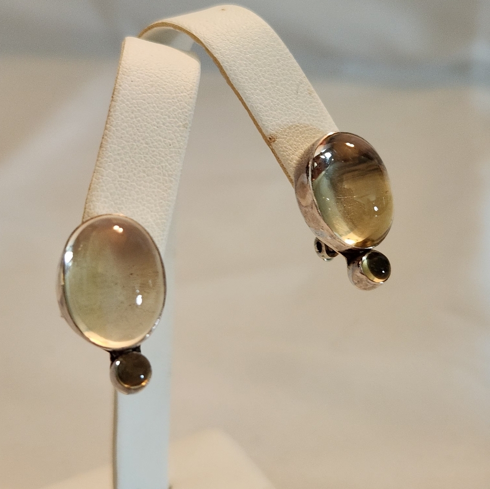 Jane Diaz Lemon Citrine and Garnet Cabochon Clip Earrings